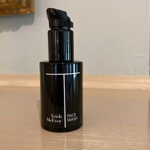Trish McEvoy Instant Solutions Clarifying Face Wash 1 oz. Sample Makeup Eraser